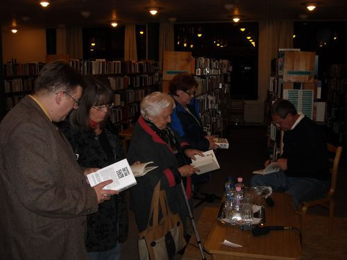 ​​​​​​​A sor vége. 