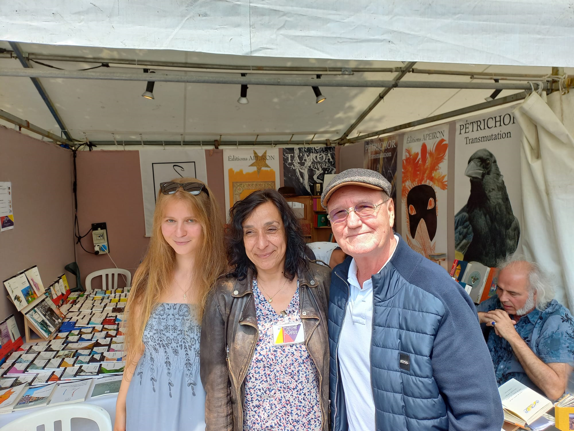 A KÖLTÉSZET VÁSÁRA