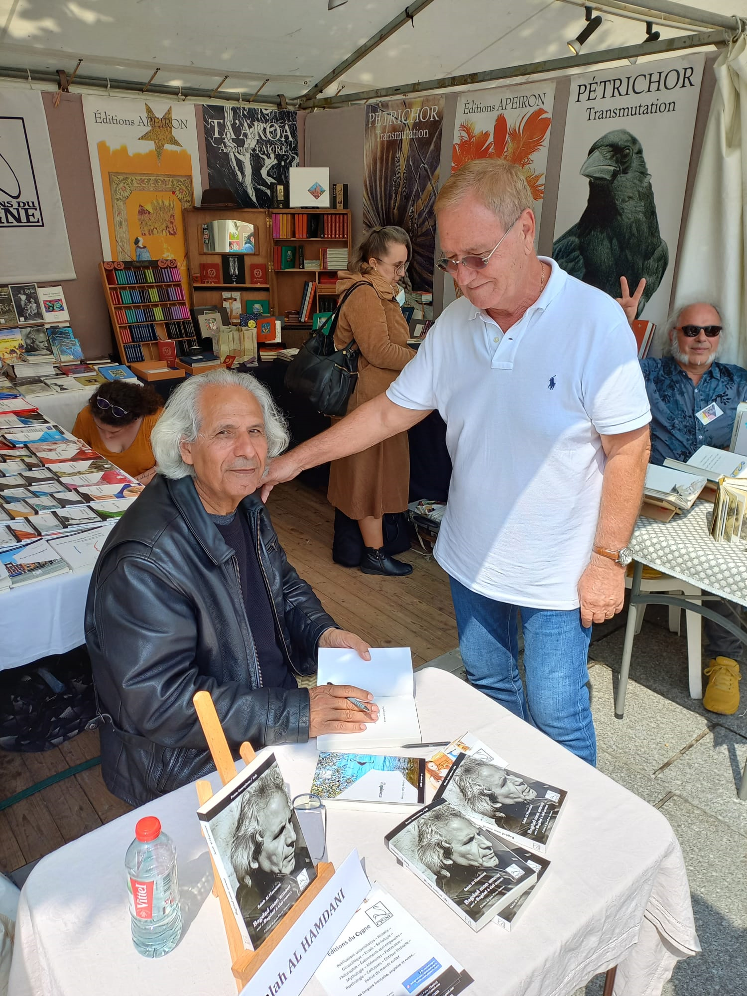 A KÖLTÉSZET VÁSÁRA