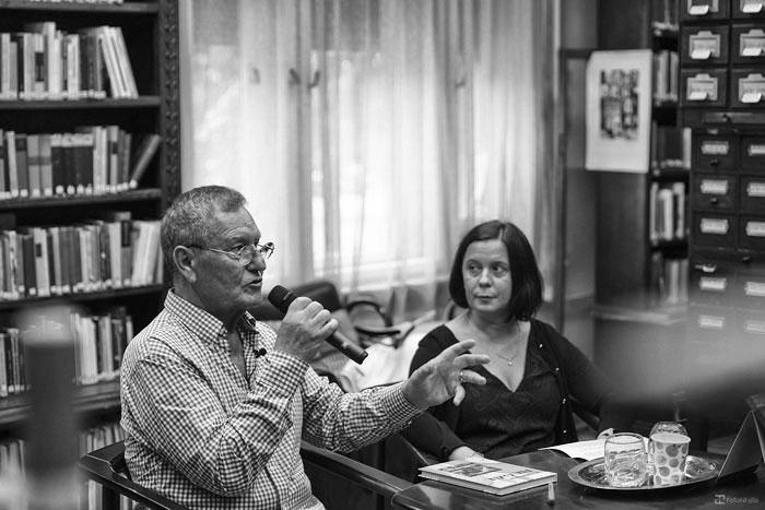 Laik Eszter: Mint szakadék felett a kötéltáncos