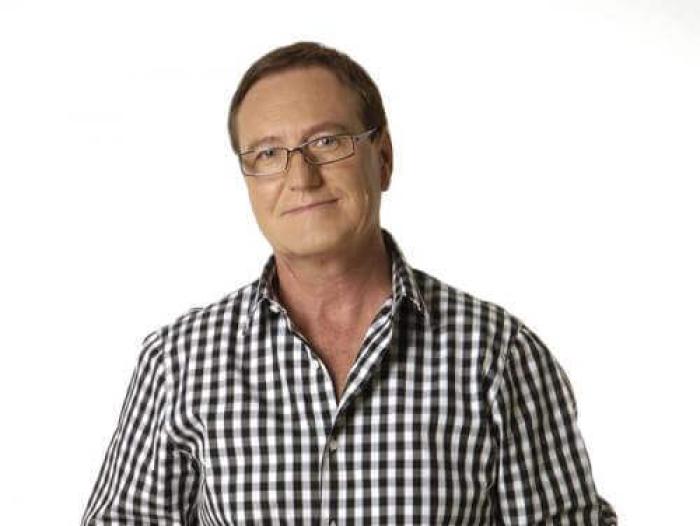 Az éj puha teste (részlet)