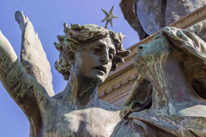 ARAD CSILLAGVÁRÁBAN DAMJANICH HALLGAT